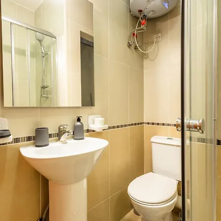 Seaview With Private Terrace Sleep 8 By Quicktrips Apartamento St Paul's Bay
